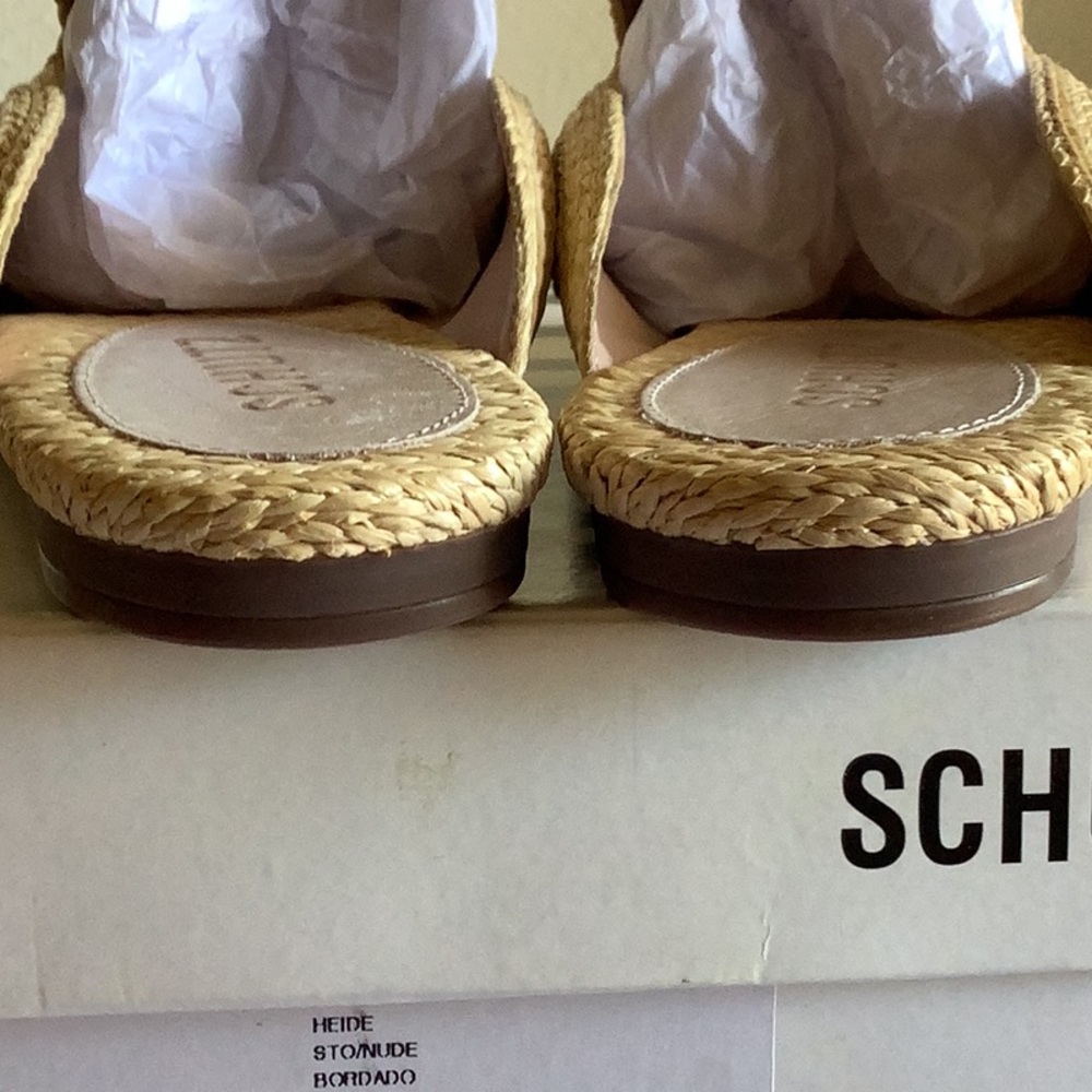 Schutz Heide Nude Bordado & Rhinestones Mules. - Picture 6 of 7